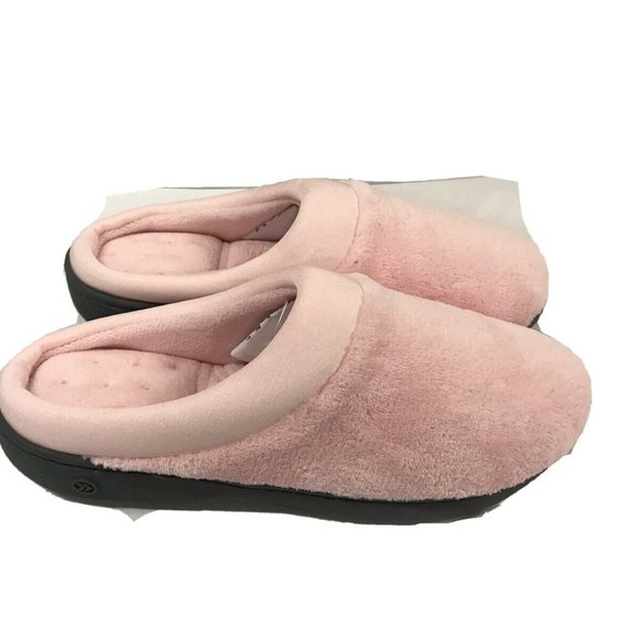 Isotoner Signature Womens Petal Pink Plush Slipper